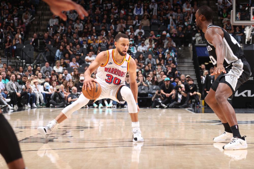 占新闻先机 占新闻先机