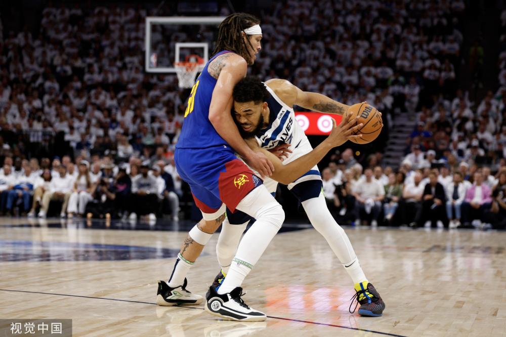 强劲的黑马 强劲的黑马