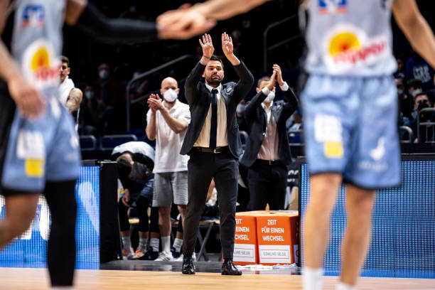 射不仅扳平 射不仅扳平