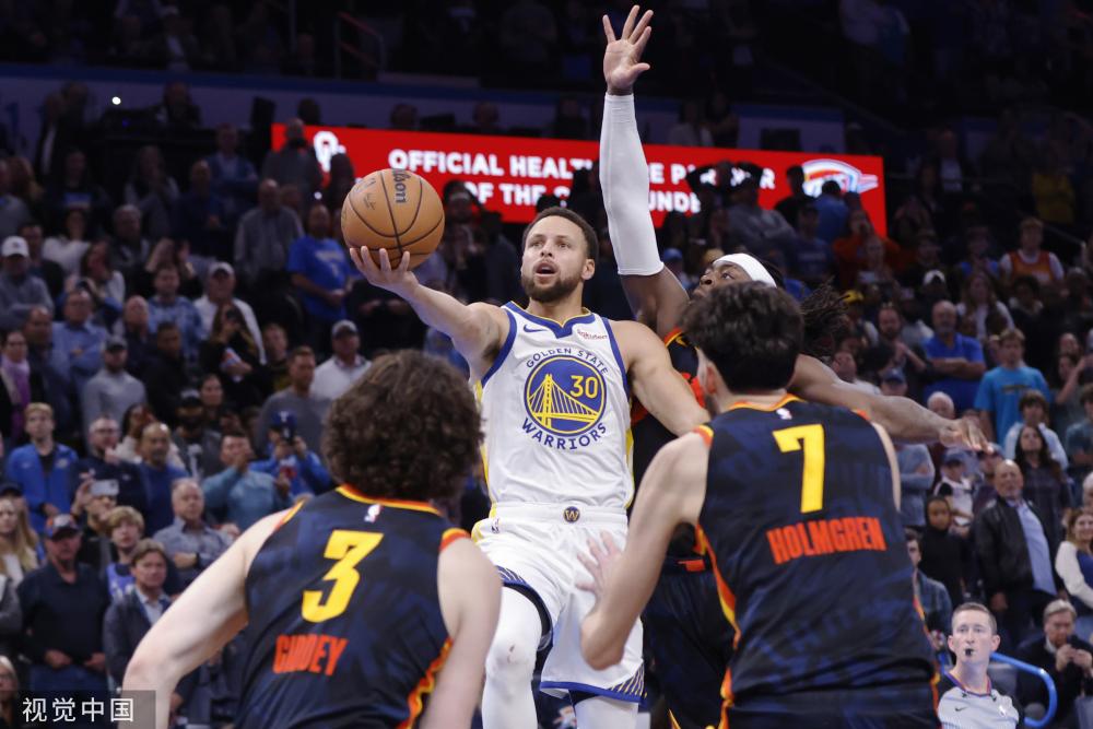 一些球员在 一些球员在